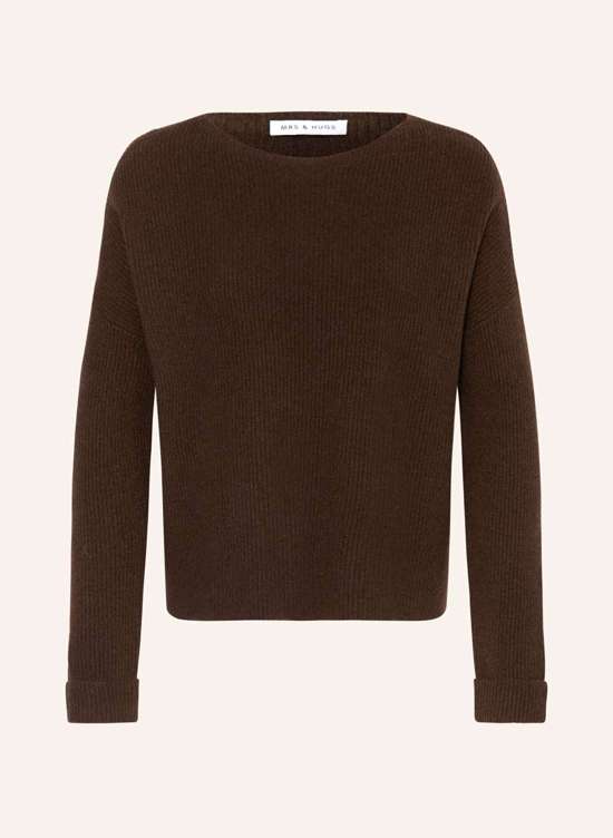 темно-коричневый