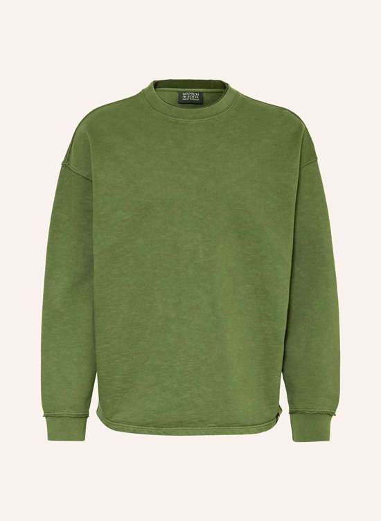 темно-зеленый