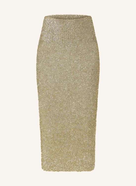 серебристый