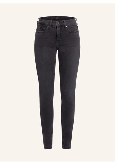 d975 dark grey used wash
