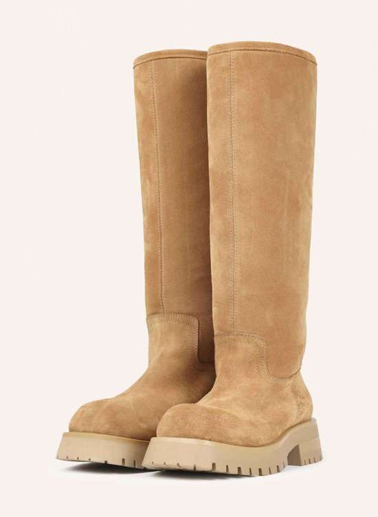 коричневый