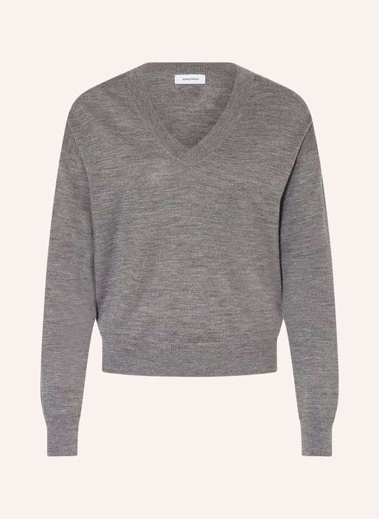 темно-серый