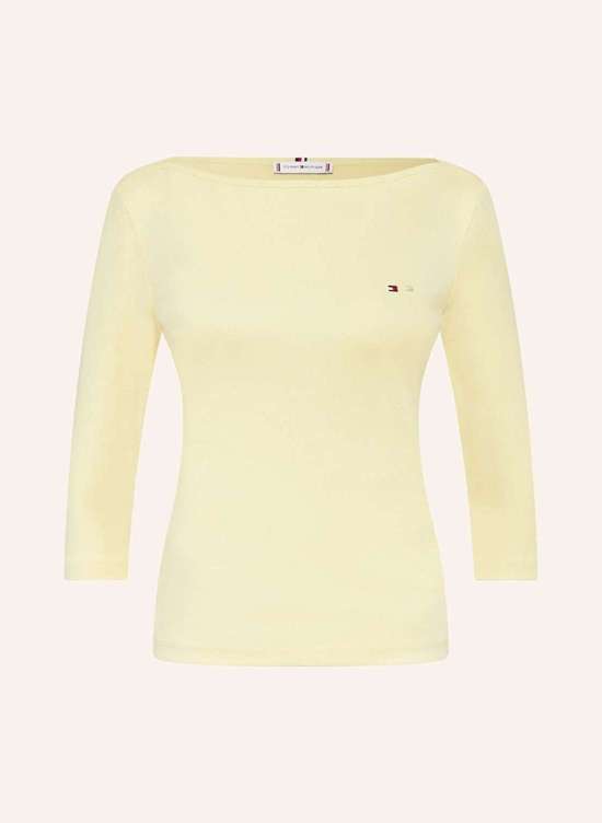 светло-красный