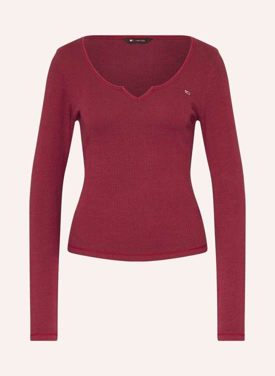 темно-красный