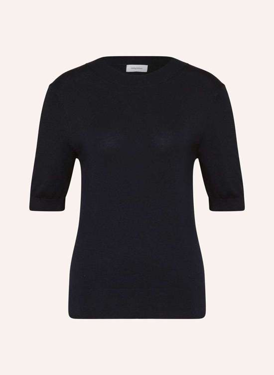 темно-синий