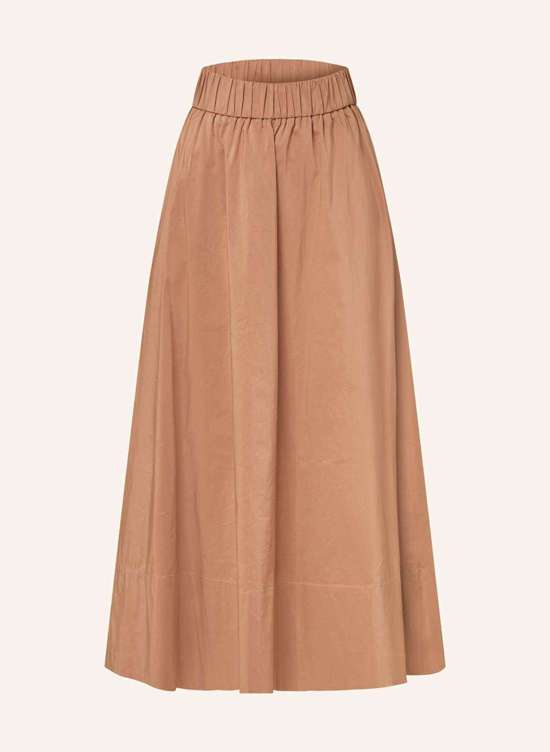 коричневый