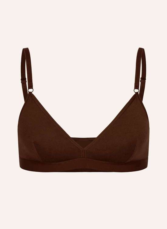 коричневый