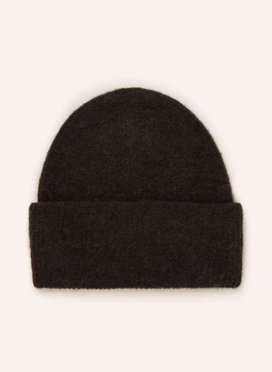 темно-коричневый