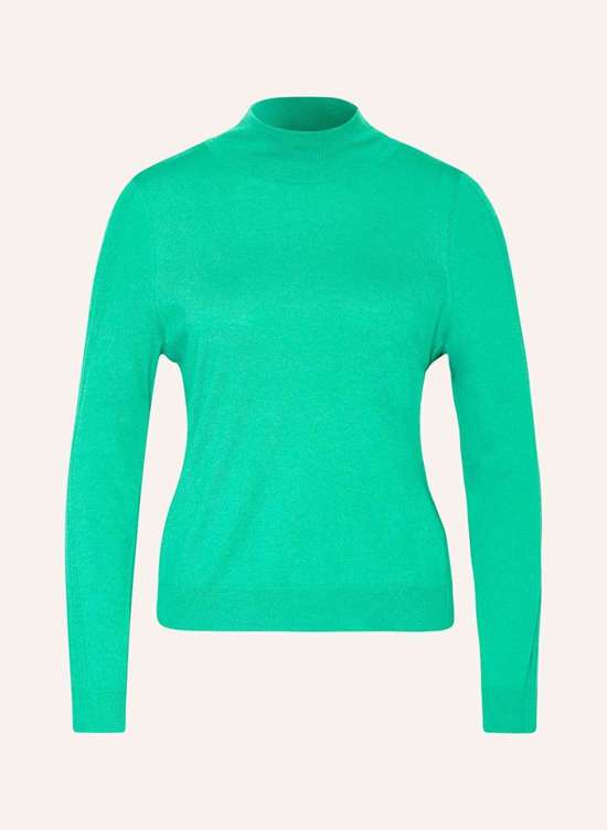 552 bright basil leaf