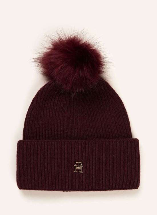 темно-красный