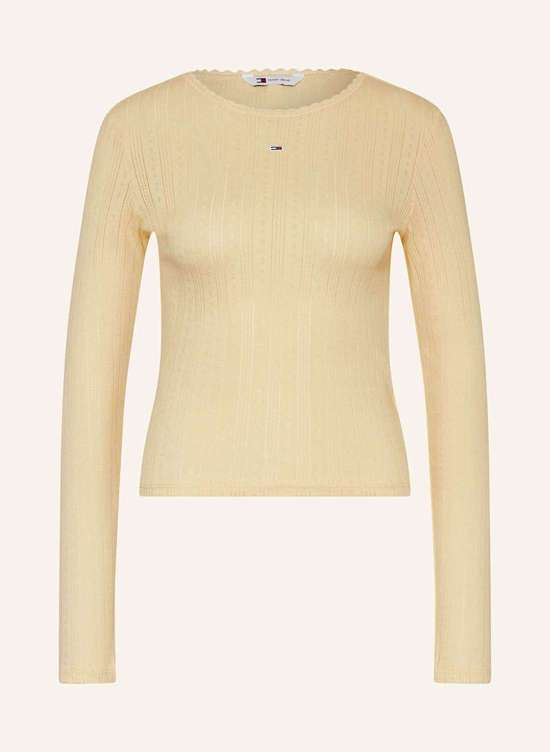 светло-красный