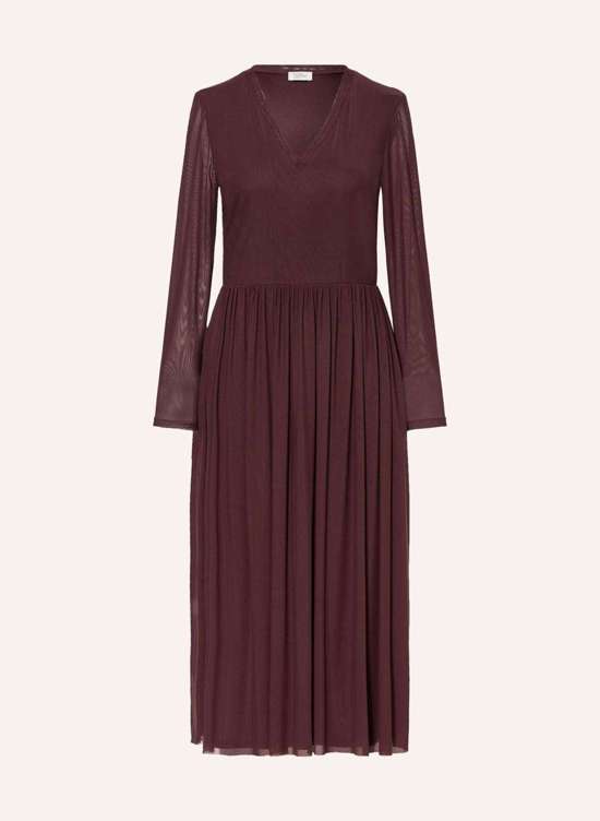 темно-красный