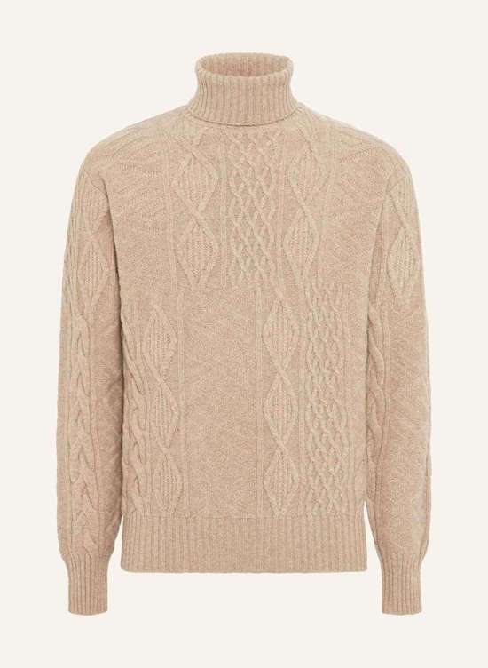 коричневый