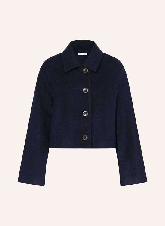 темно-синий