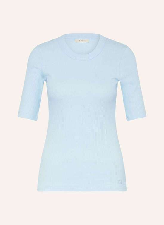 светло-синий