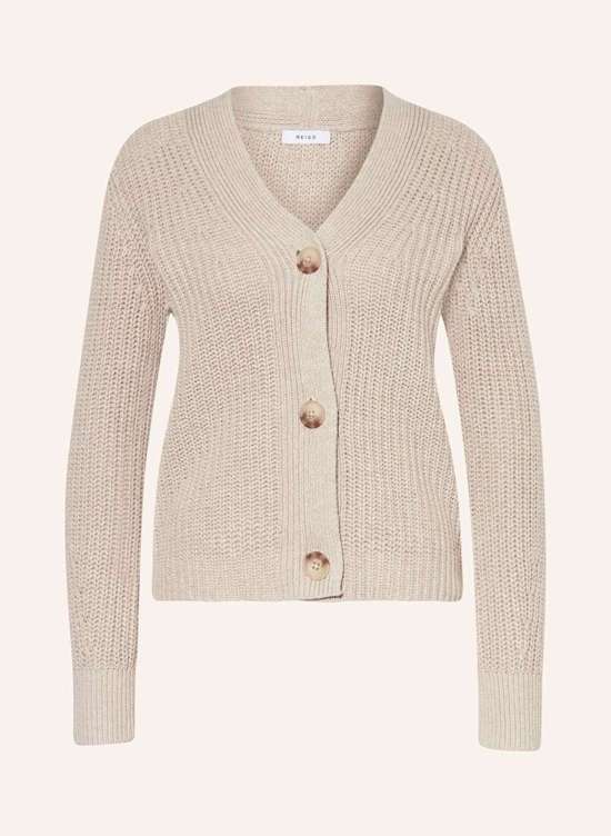 светло-коричневый