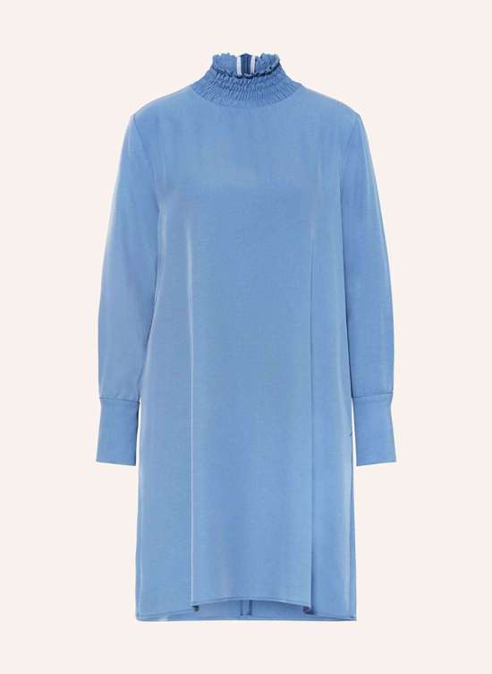 светло-синий