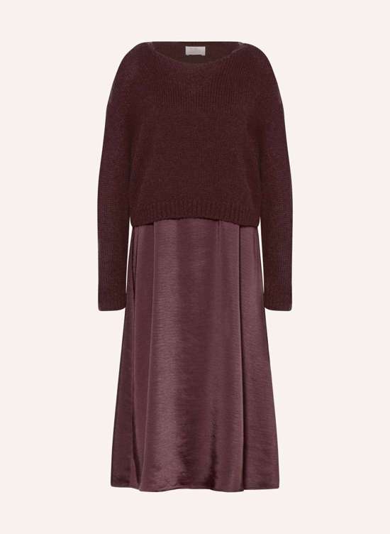 темно-красный