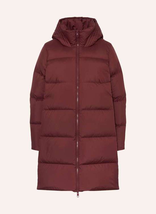 темно-красный