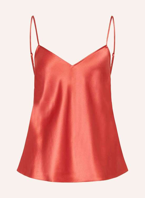 светло-красный