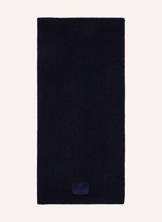 темно-синий