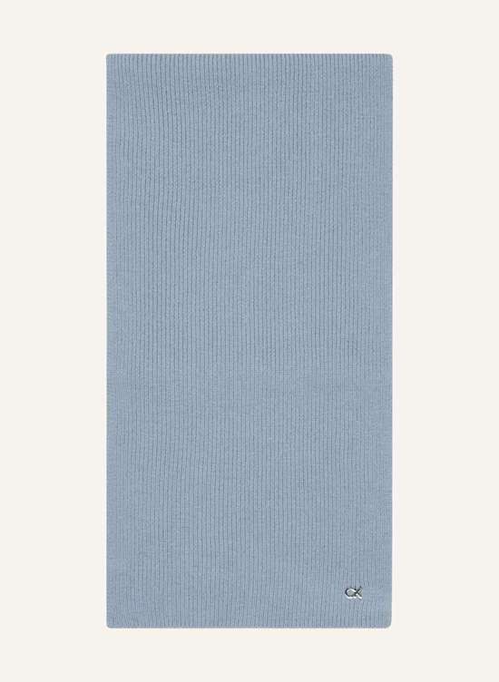 светло-синий