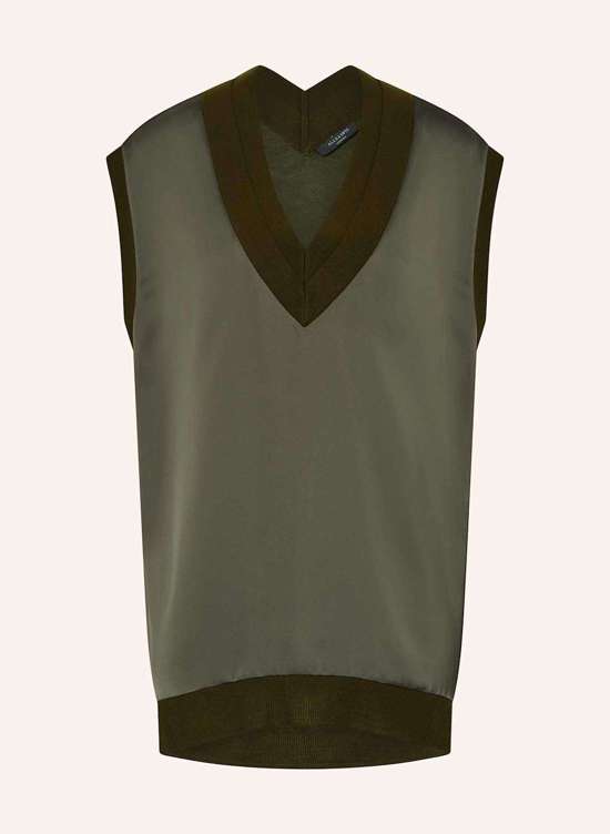 темно-зеленый