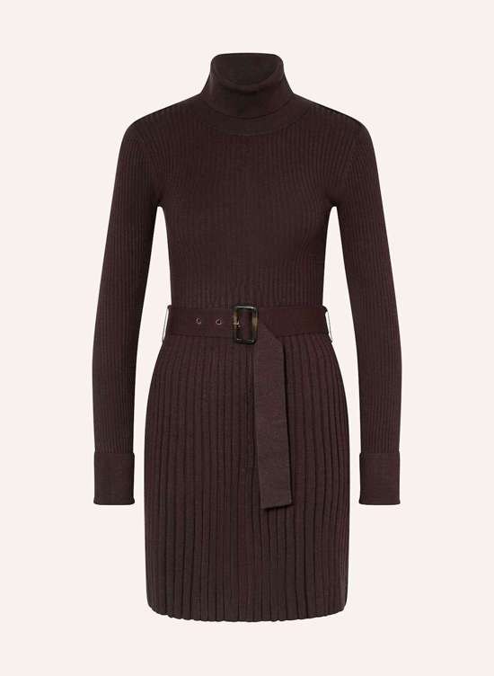 Трикотажное платье