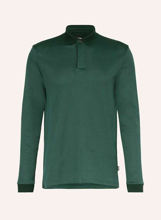 темно-зеленый