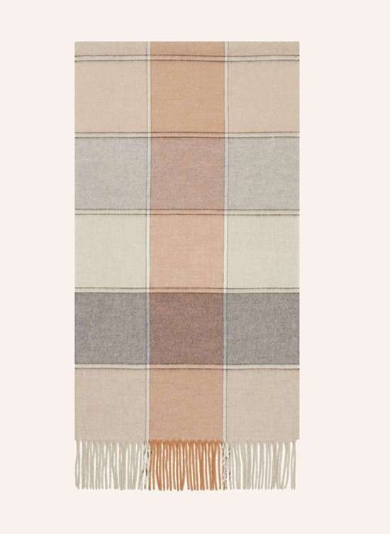 светло-серый/бежевый/кремовый