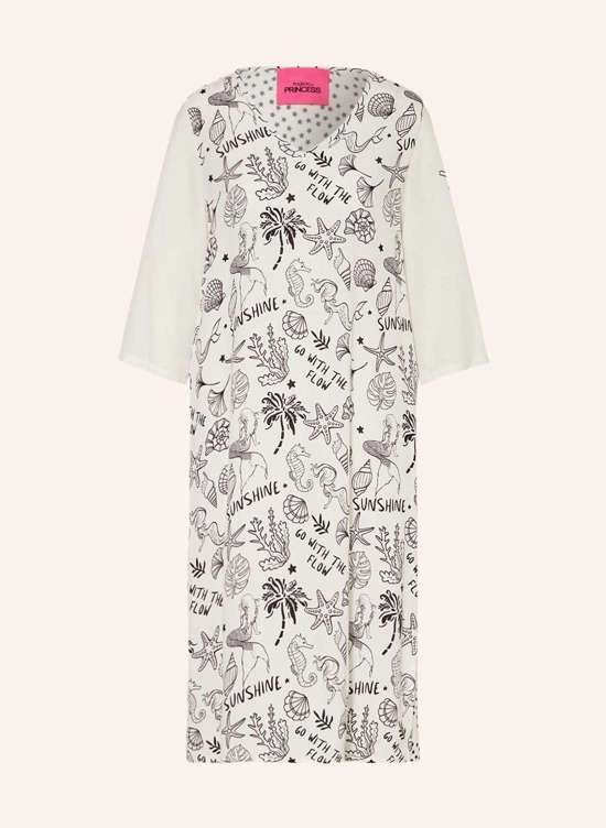 Платье с рукавами 3/4