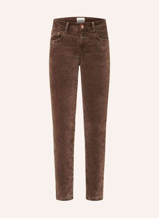 коричневый