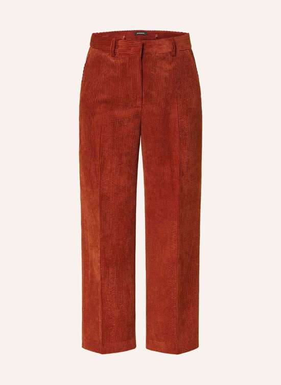 коричневый