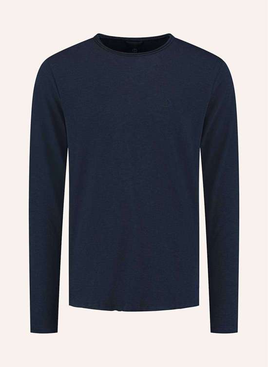 темно-синий