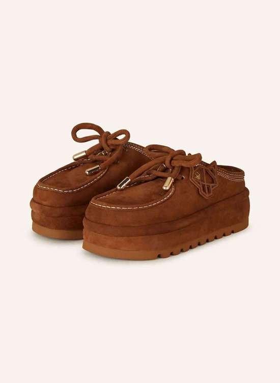 коричневый