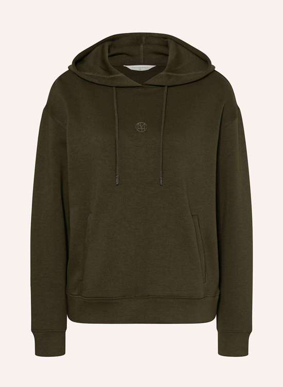 темно-зеленый