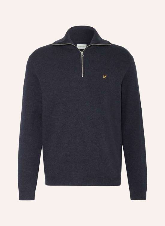 темно-синий