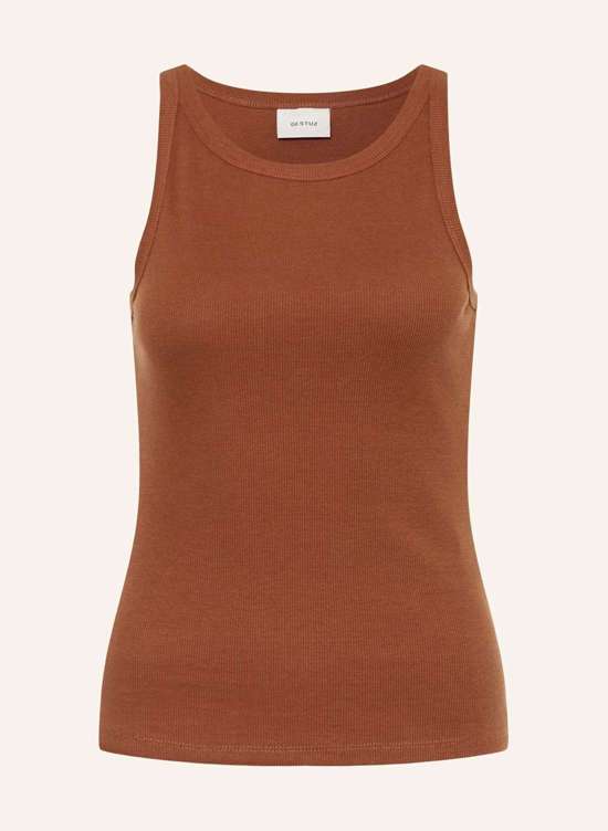 коричневый