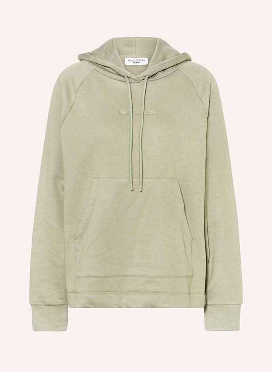 темно-зеленый