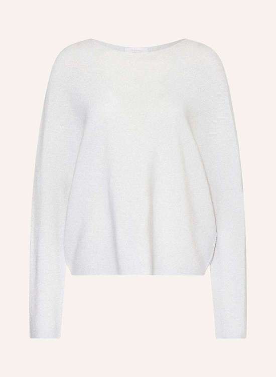 серебристый