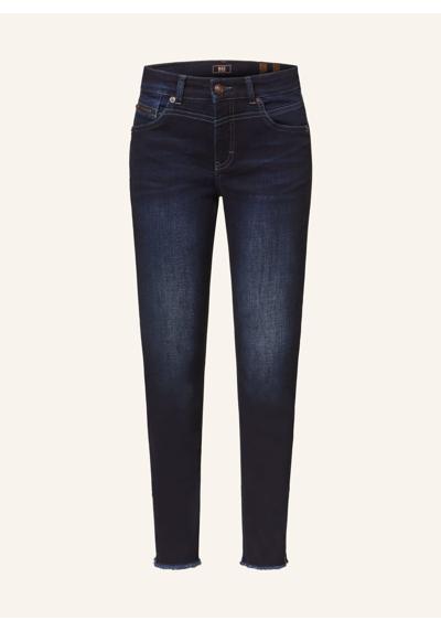 d888 dark blue bright used