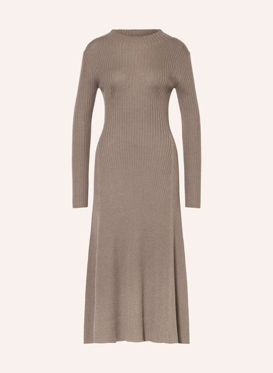 темно-серый