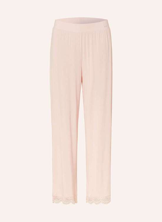 светло-розовый