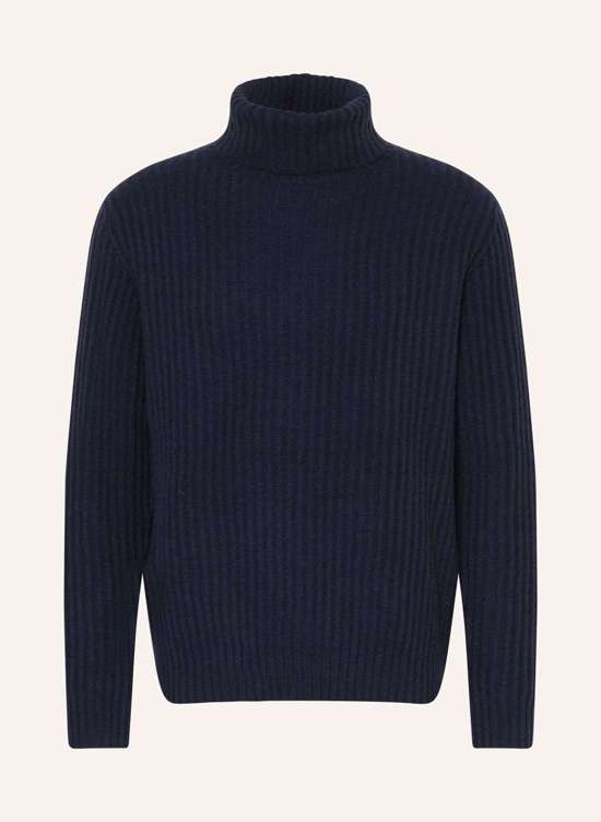 темно-синий