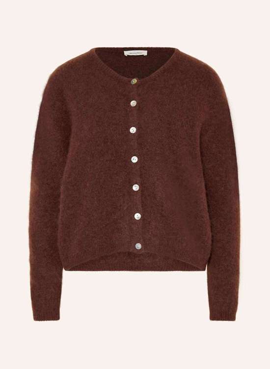 темно-коричневый