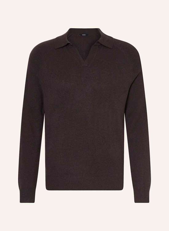 темно-коричневый