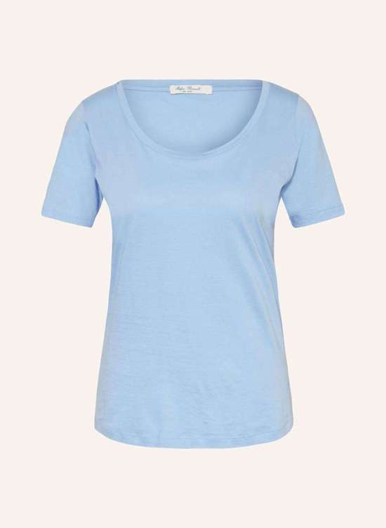 светло-синий