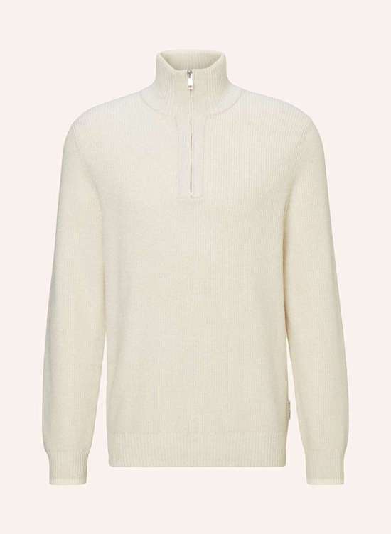 светло-коричневый