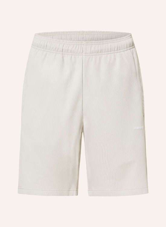 светло-серый