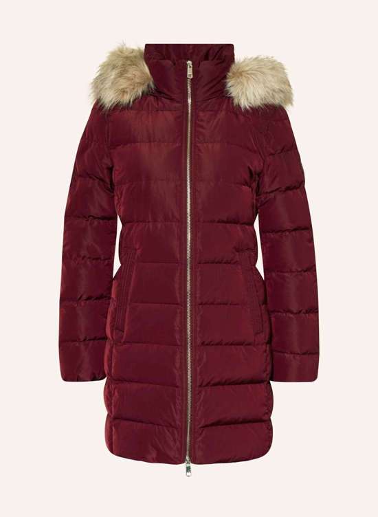 темно-красный